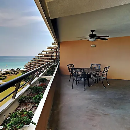 Awesome Home In Miramar Beach With Outdoor Swimming Pool And 2 Bedrooms